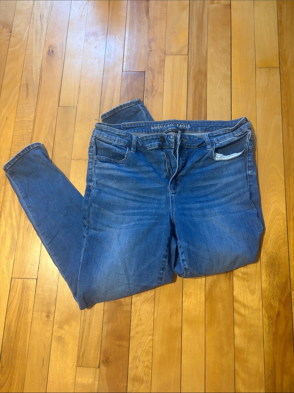 American Eagle Outfitters Women's Dark Blue Skinny Jeans